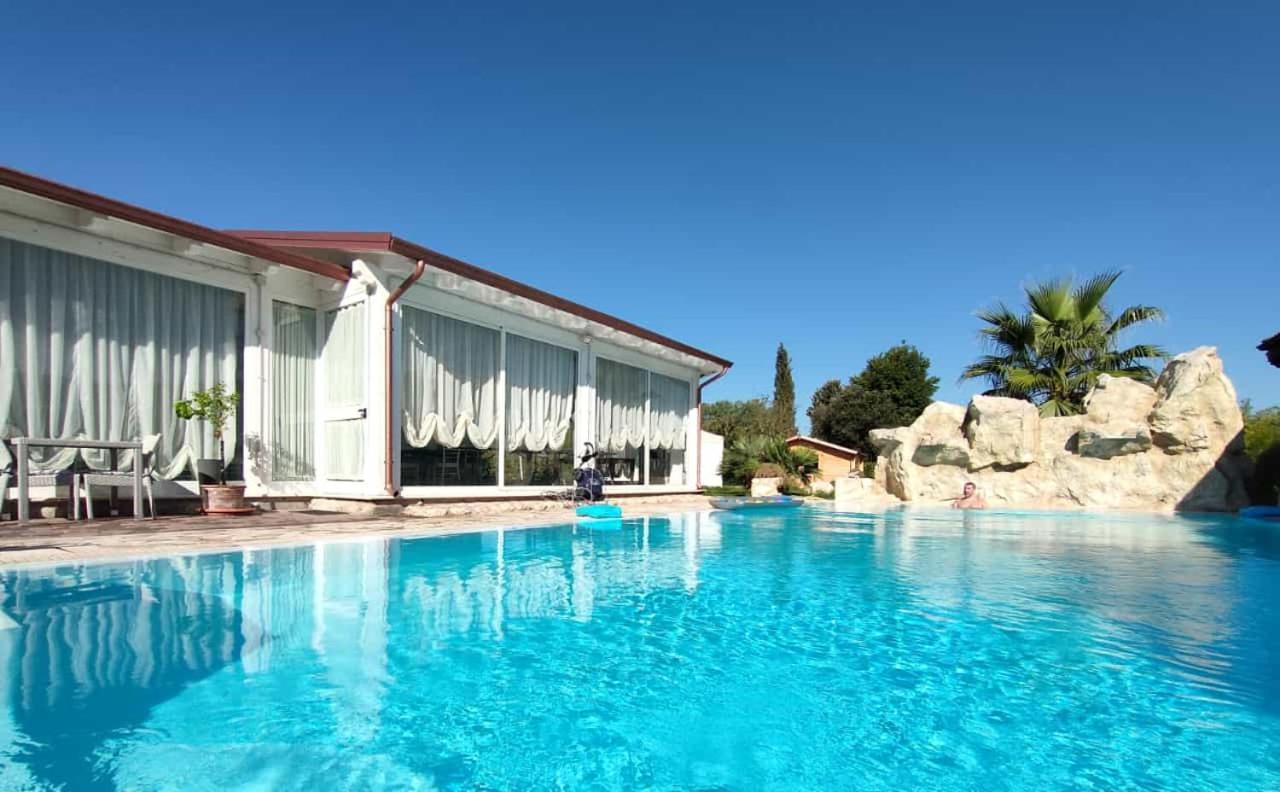 Residenza Nosy Be Villa Palombara Sabina Exterior photo