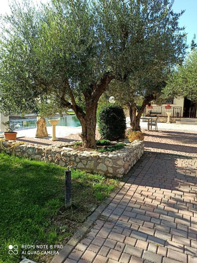 Residenza Nosy Be Villa Palombara Sabina Exterior photo