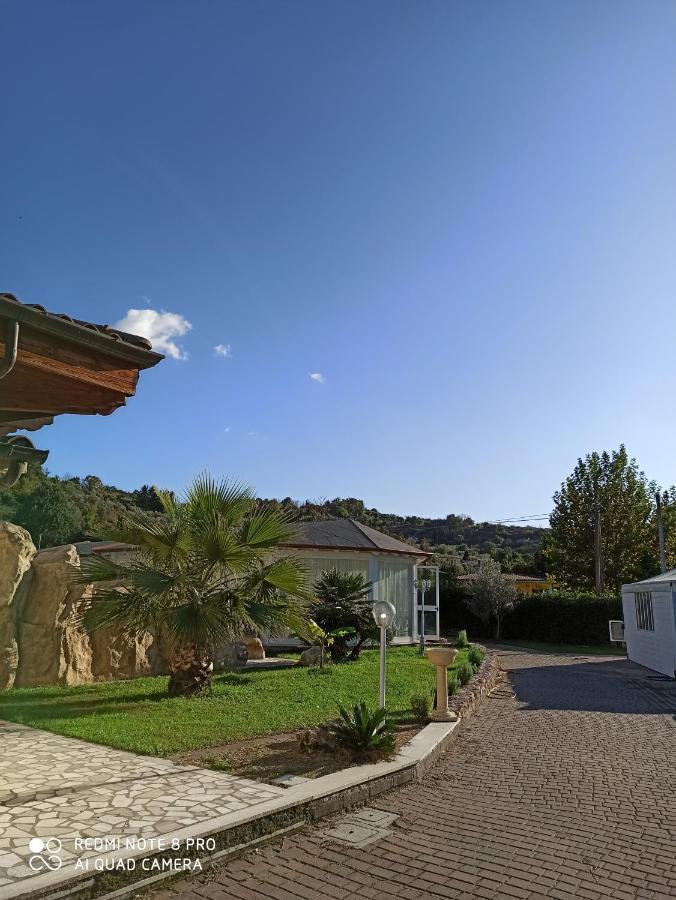 Residenza Nosy Be Villa Palombara Sabina Exterior photo